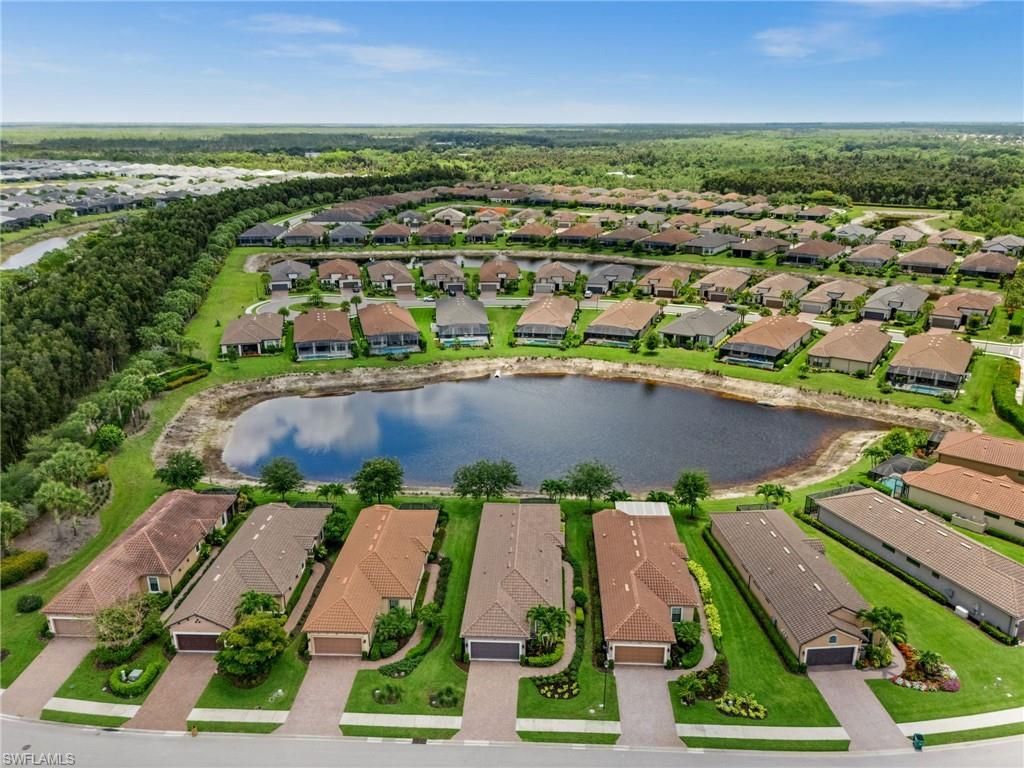 8450 Volaro Way , Naples, FL 34114 Photo