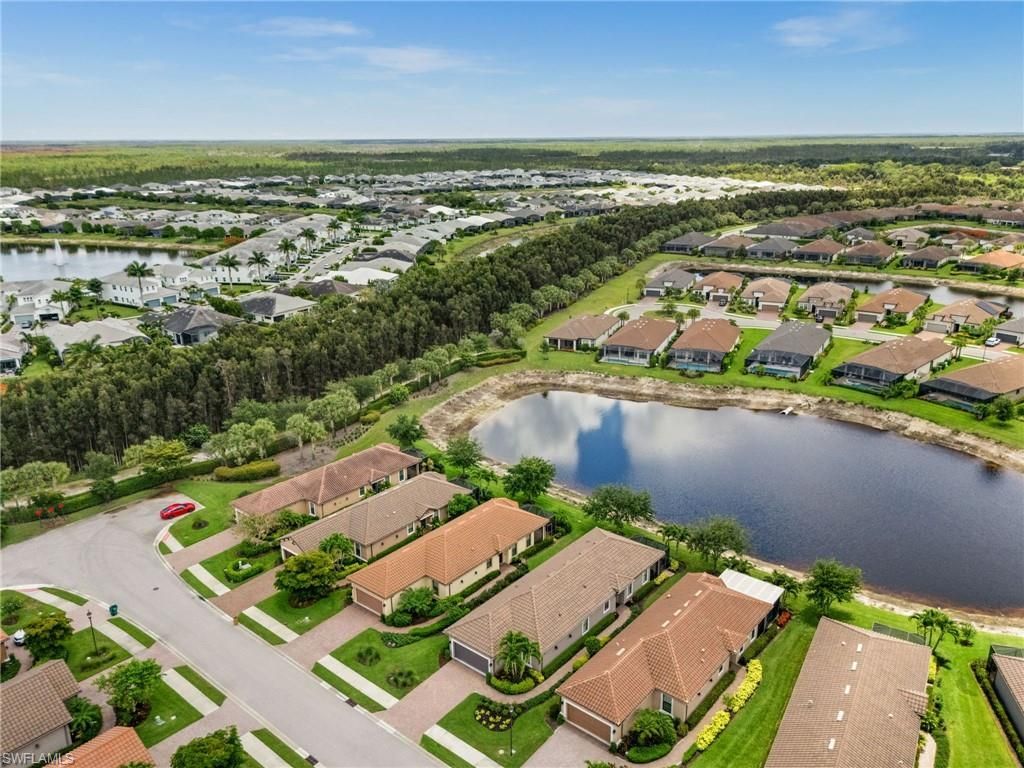 8450 Volaro Way , Naples, FL 34114 Photo