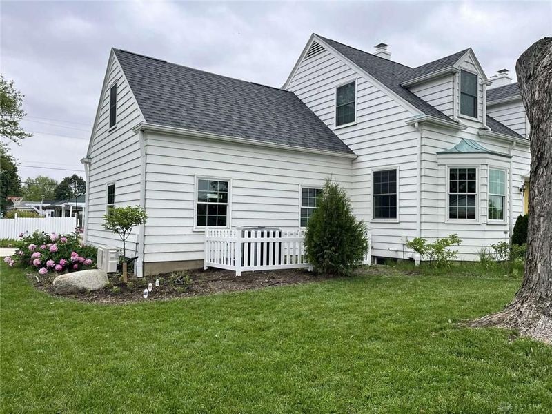 310 E Park Drive, Greenville, OH 45331 Photo 2