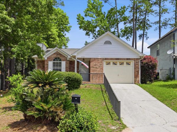 2742 Corrie Adrian Lane, Tallahassee, FL 32303