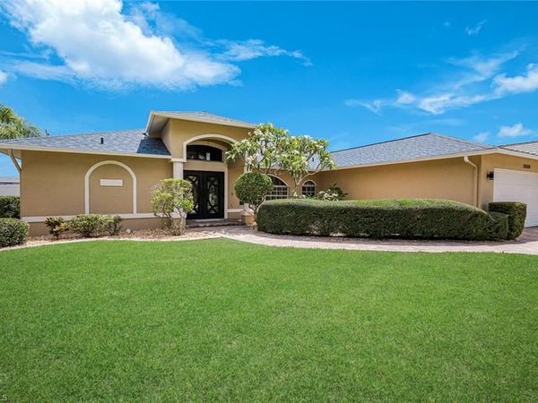 2838 SW 50th TER, CAPE CORAL, FL 33914