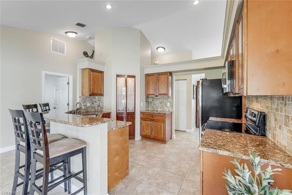 2838 SW 50th Ter, Cape Coral, FL 33914 Photo