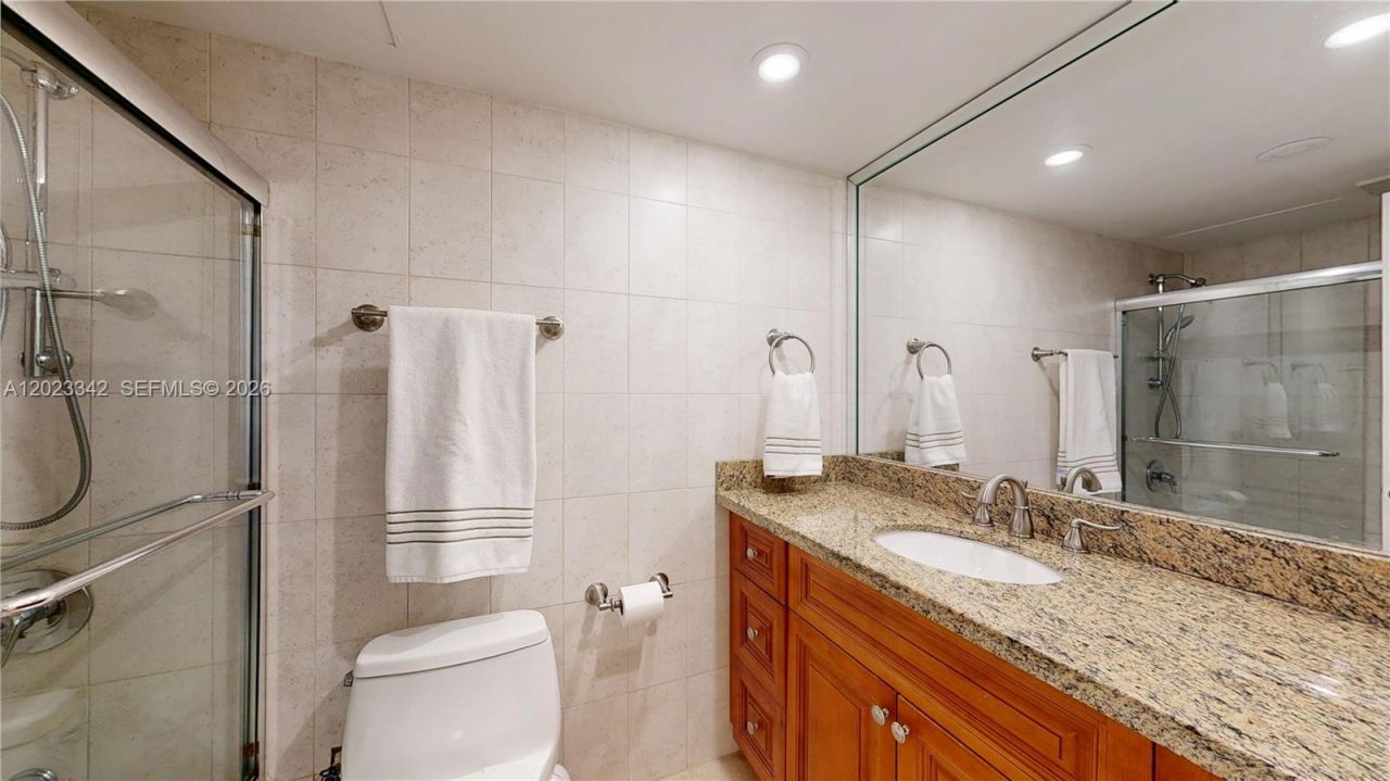 3140 S Ocean Dr, Unit 1210, Hallandale Beach, FL 33009 Photo
