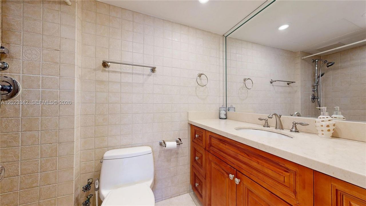 3140 S Ocean Dr, Unit 1210, Hallandale Beach, FL 33009 Photo