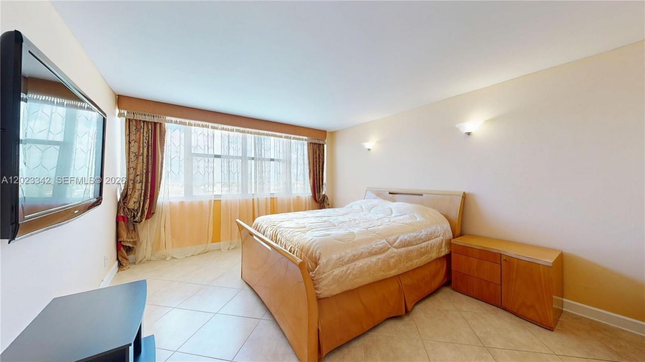 3140 S Ocean Dr, Unit 1210, Hallandale Beach, FL 33009 Photo