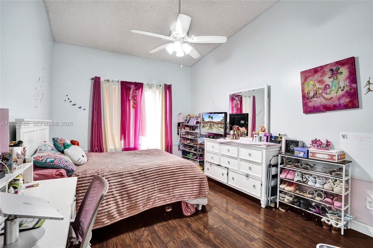 3273 W Inverrary Blvd W, Lauderhill, FL 33319 Photo
