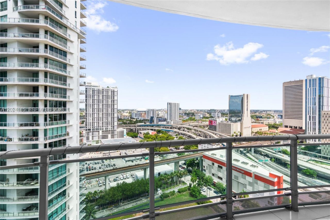 350 S Miami Ave , Unit 2515, Miami, FL 33130 Photo