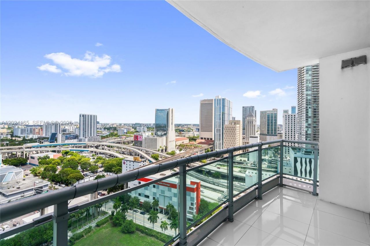 350 S Miami Ave , Unit 2515, Miami, FL 33130 Photo