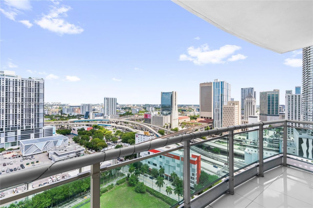 350 S Miami Ave , Unit 2515, Miami, FL 33130 Photo