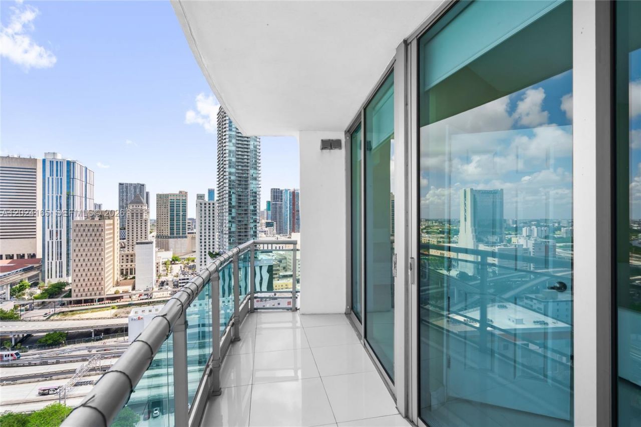 350 S Miami Ave , Unit 2515, Miami, FL 33130 Photo
