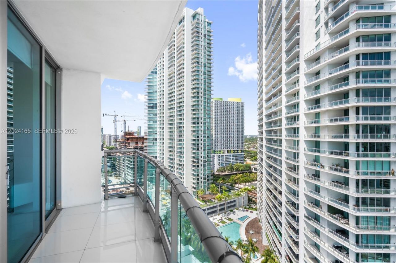 350 S Miami Ave , Unit 2515, Miami, FL 33130 Photo