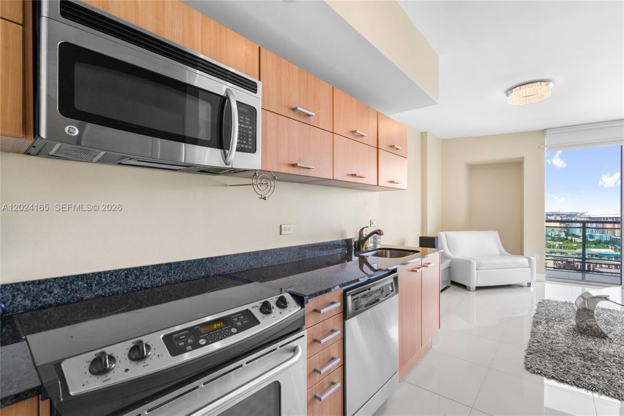 350 S Miami Ave , Unit 2515, Miami, FL 33130 Photo