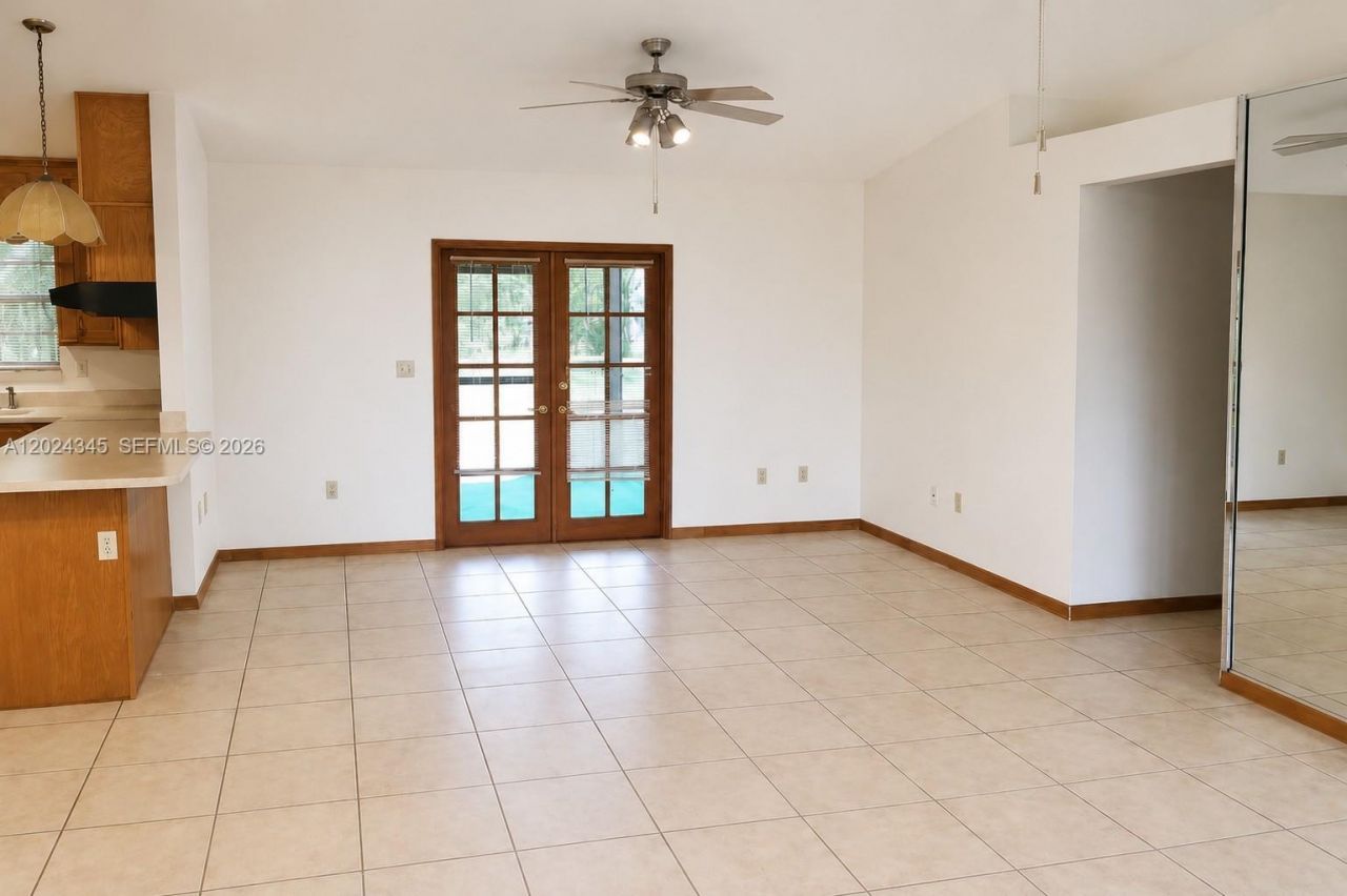 112 SE Vin Rose Cir , Palm Bay, FL 32909 Photo
