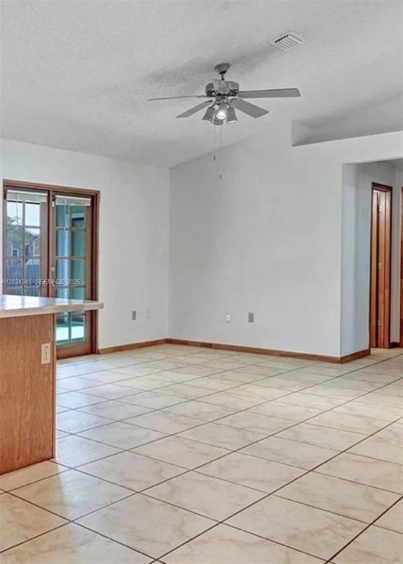 112 SE Vin Rose Cir , Palm Bay, FL 32909 Photo