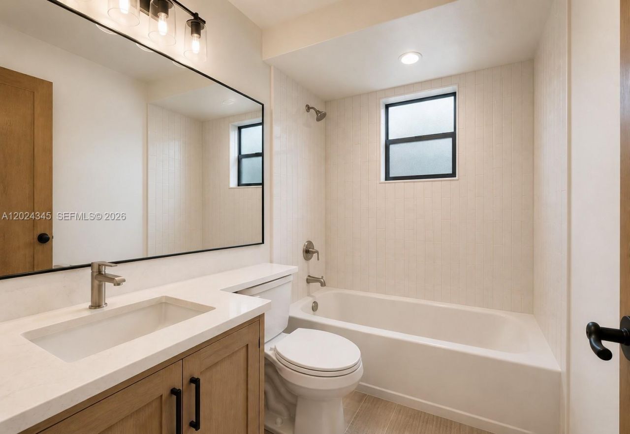 112 SE Vin Rose Cir , Palm Bay, FL 32909 Photo