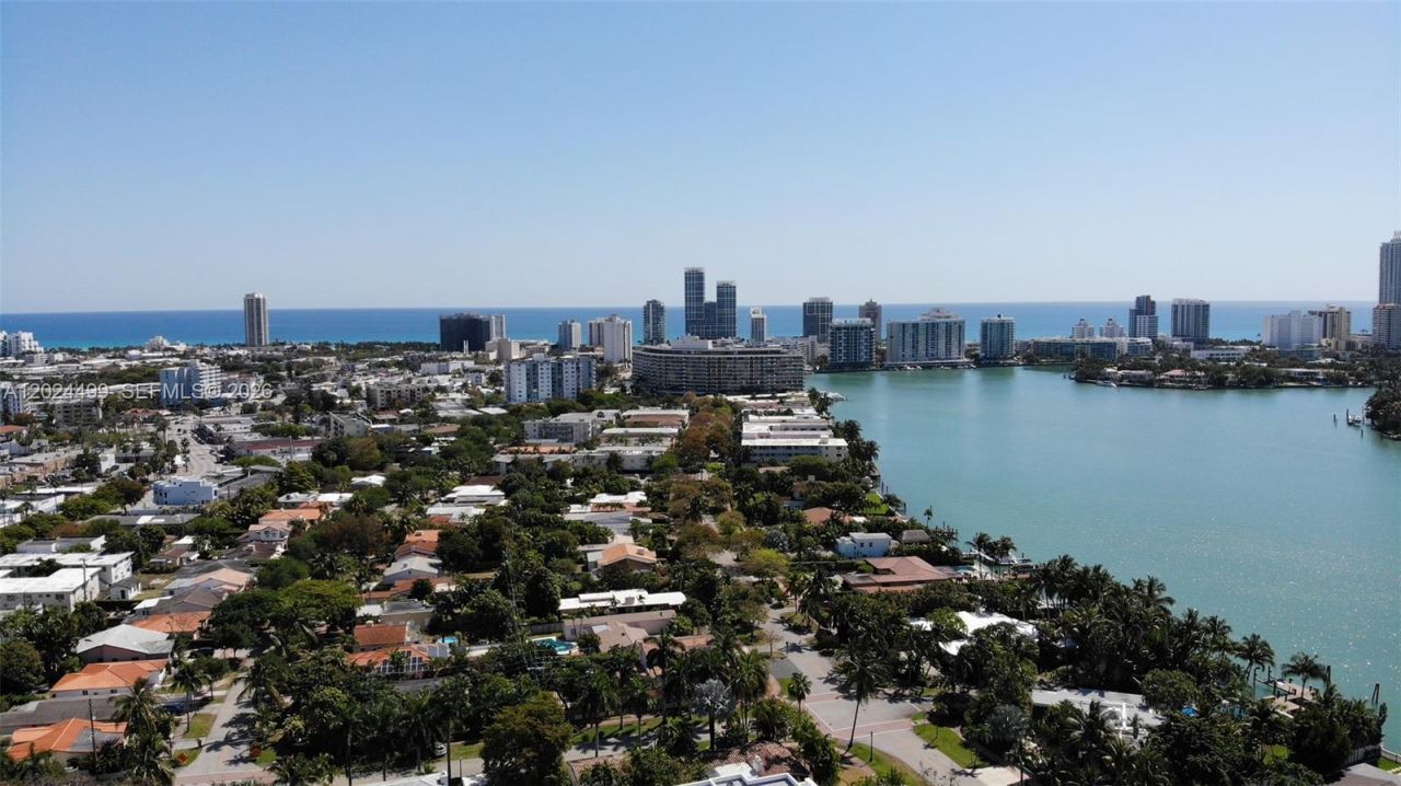 1380 71st St , Miami Beach, FL 33141 Photo