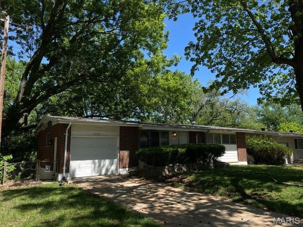 10264 Dacey Drive, Dellwood, MO 63136