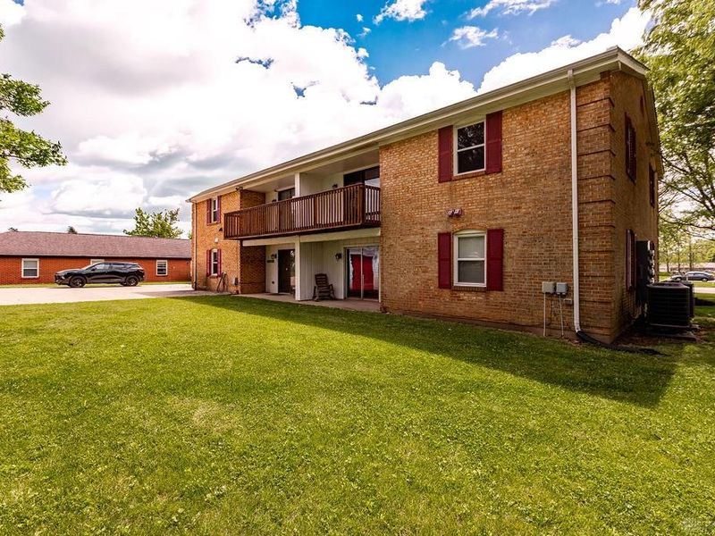 8358 Washington Village Drive, Centerville, OH 45458 Photo 7