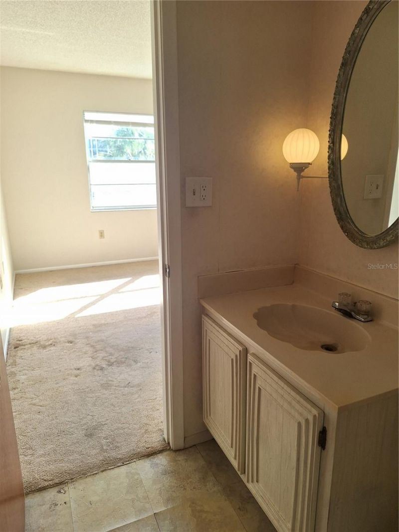325 N Causeway, Unit B206, New Smyrna Beach, FL 32169 Photo