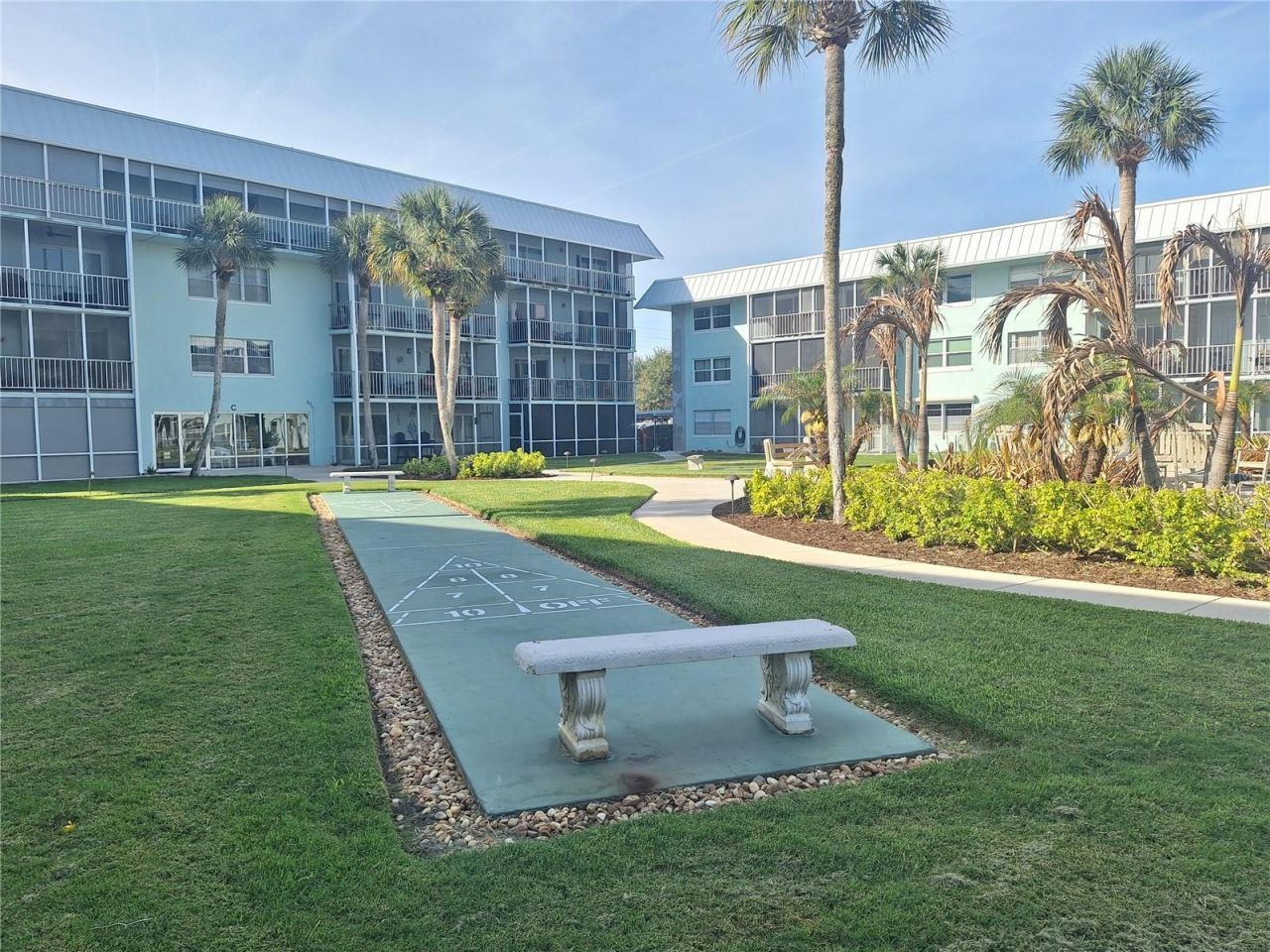 325 N Causeway, Unit B206, New Smyrna Beach, FL 32169 Photo