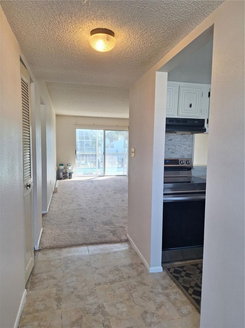 325 N Causeway, Unit B206, New Smyrna Beach, FL 32169 Photo
