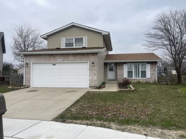 1964 Crescent Lane , Hoffman Estates, IL 60169