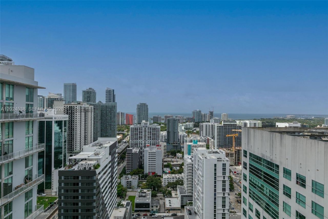 690 SW 1st Ct , Unit PHII17, Miami, FL 33130 Photo