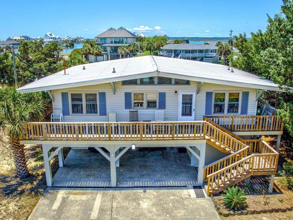 2228 Oyster Cove, Murrells Inlet, SC 29576