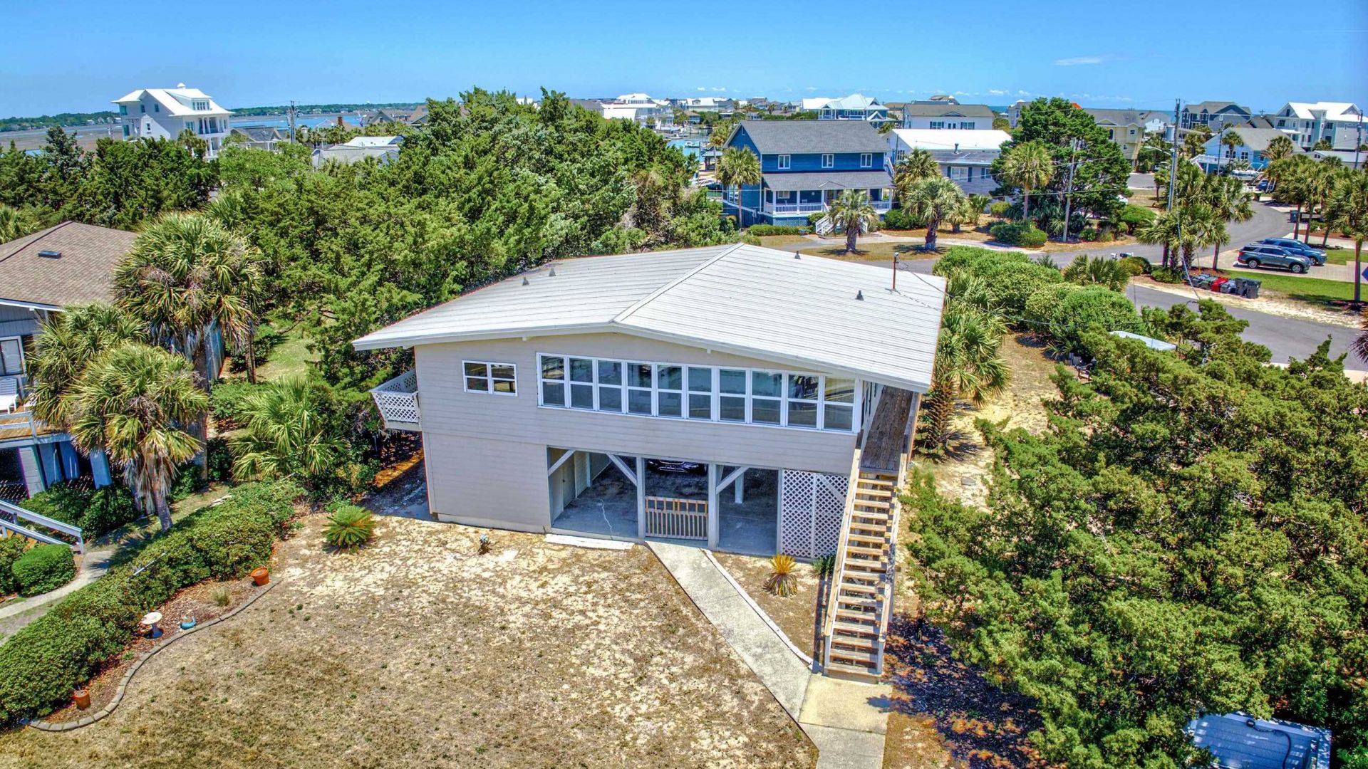 2228 Oyster Cove  Photo 6