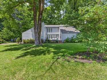 3121 BEECHRUN DR, Memphis, TN 38128