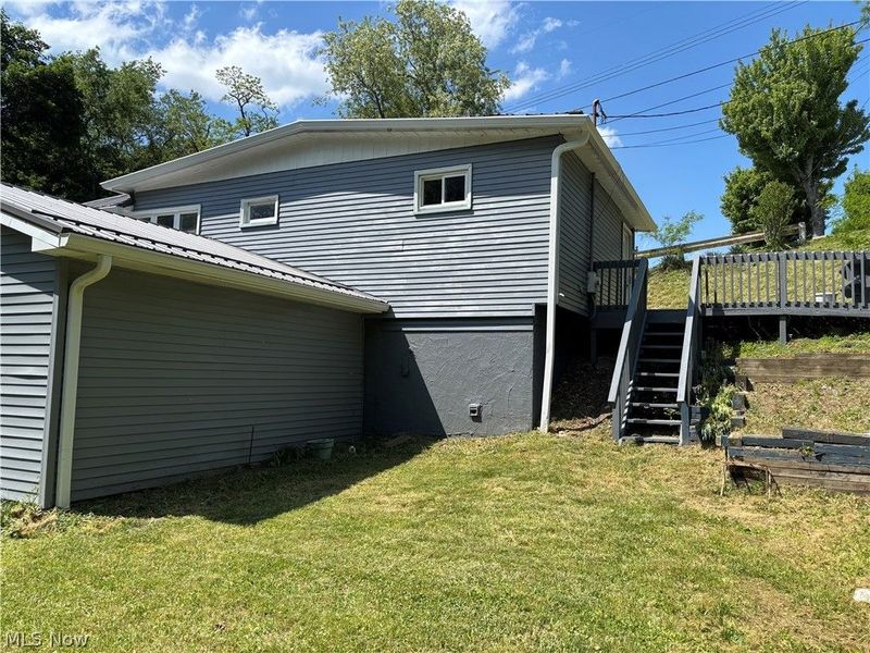 300 Henry, East Liverpool, OH 43920 Photo 3
