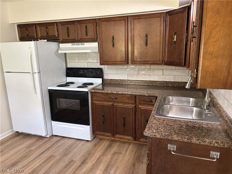 300 Henry, East Liverpool, OH 43920 Photo 5