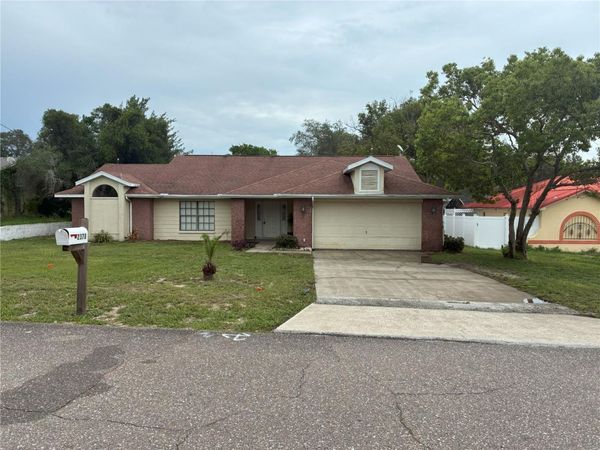 2378 COMERWOOD DRIVE , SPRING HILL, FL 34609