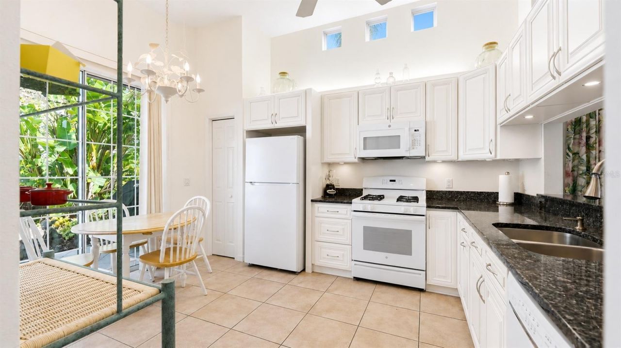 7706 Whitebridge Glen, University Park, FL 34201 Photo