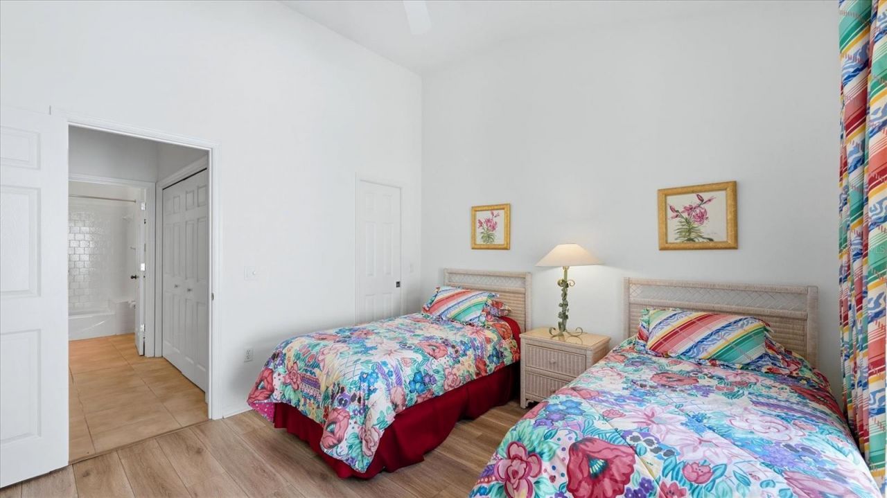 7706 Whitebridge Glen, University Park, FL 34201 Photo