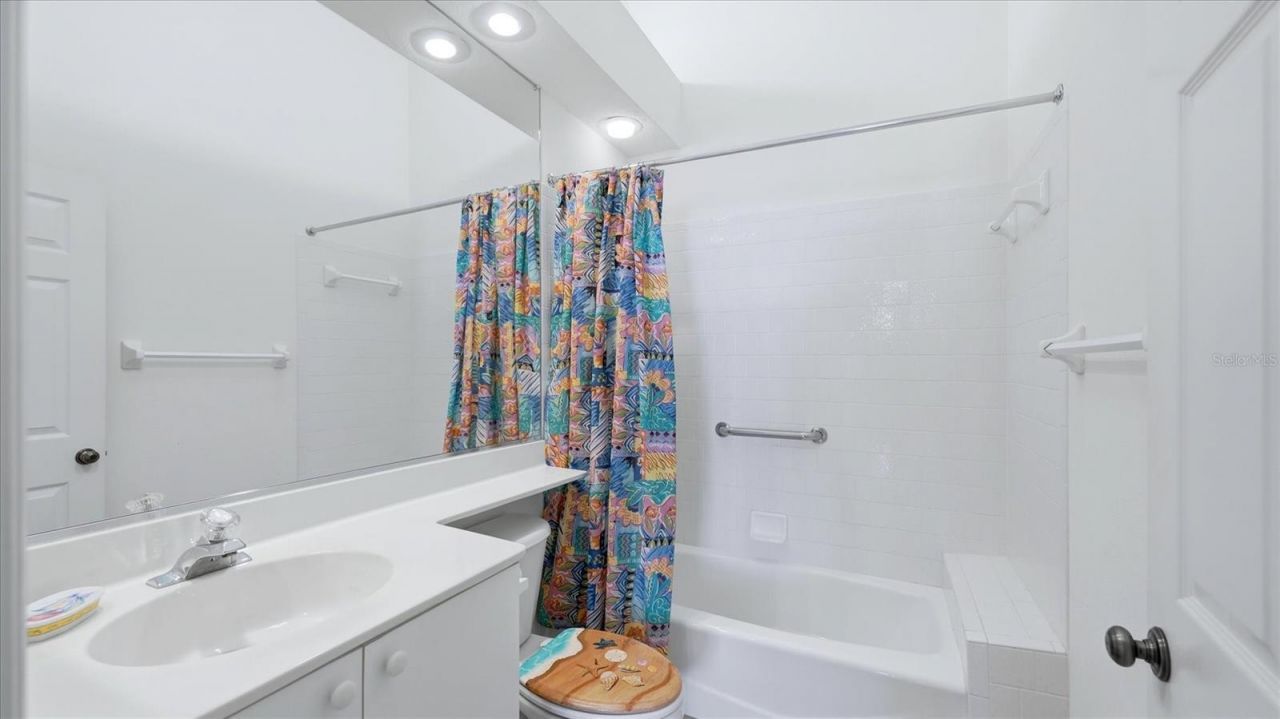 7706 Whitebridge Glen, University Park, FL 34201 Photo