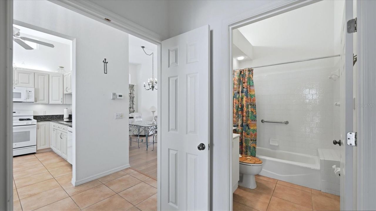 7706 Whitebridge Glen, University Park, FL 34201 Photo