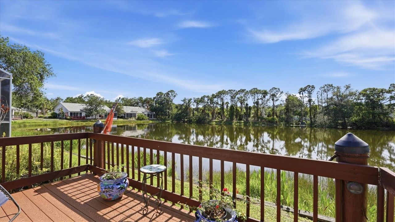 7706 Whitebridge Glen, University Park, FL 34201 Photo