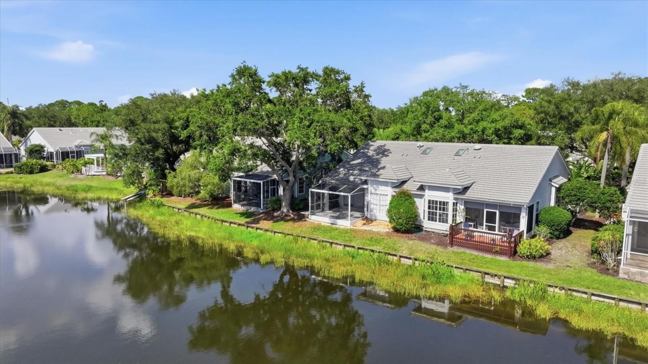 7706 Whitebridge Glen, University Park, FL 34201 Photo