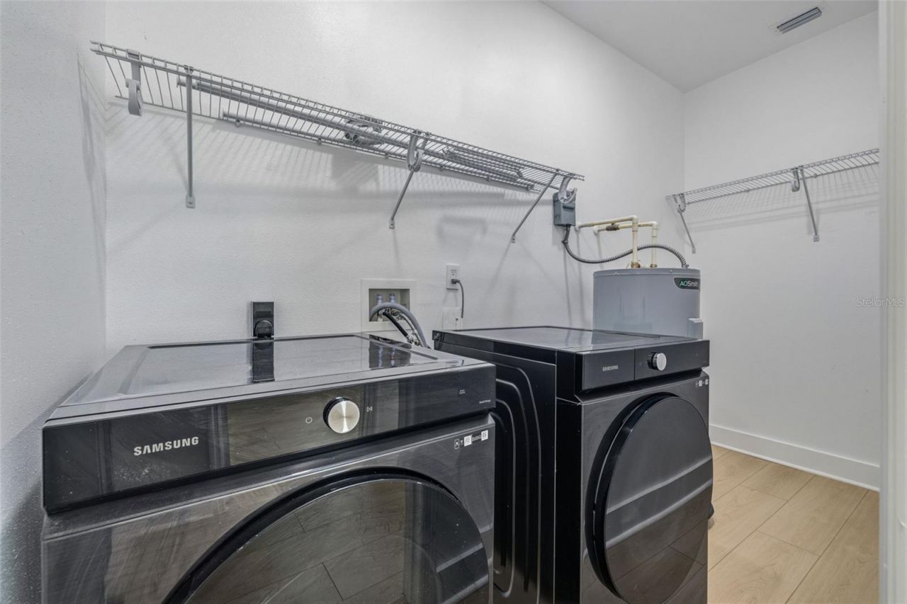 3750 Abington Avenue S, Saint Petersburg, FL 33711 Photo
