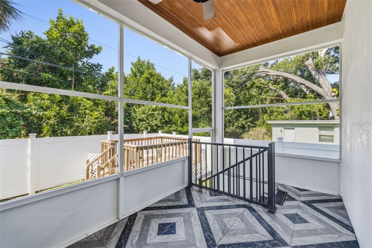 3750 Abington Avenue S, Saint Petersburg, FL 33711 Photo