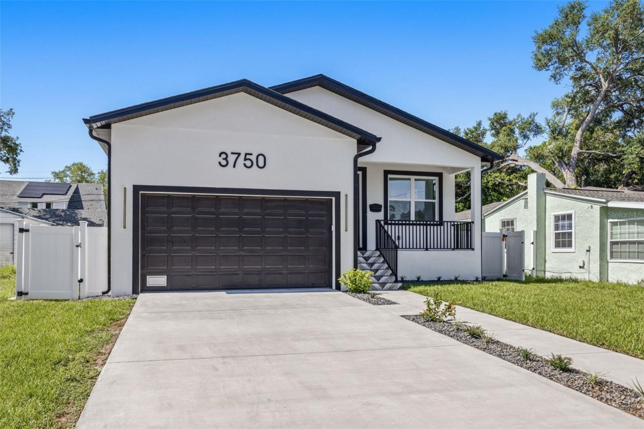 3750 Abington Avenue S, Saint Petersburg, FL 33711 Photo