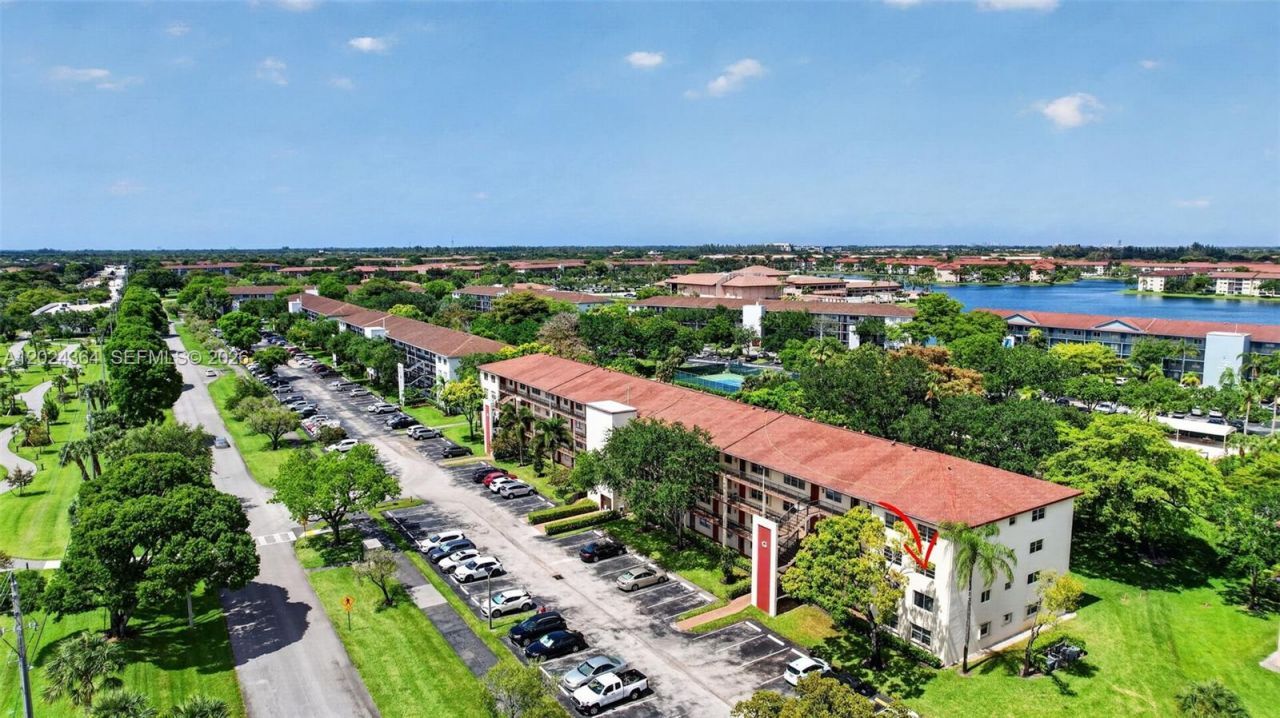1551 SW 135th Ter , Unit 314G, Pembroke Pines, FL 33027 Photo