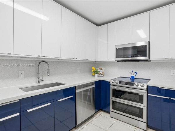 10185 Collins Ave , Unit 703, Bal Harbour, FL 33154