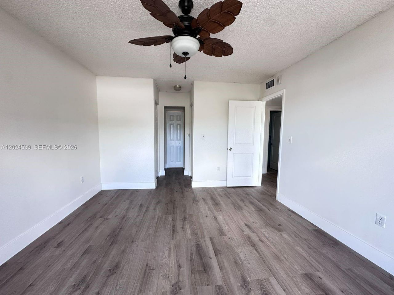 365 NE 125th St , Unit 306, North Miami, FL 33161 Photo