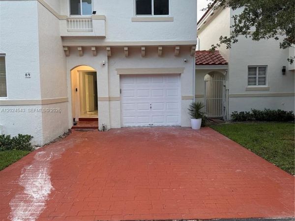 14816 SW 104th St, Unit 89, Miami, FL 33196