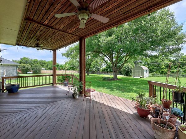 1341 Meadowild DR, Round Rock, TX 78664