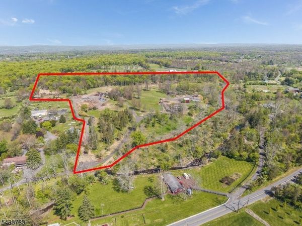 9 Creamery Lane, Kingwood, NJ 08825