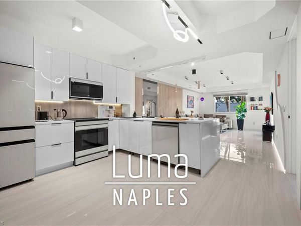 1100 Pine Ridge RD, Unit B103, NAPLES, FL 34108