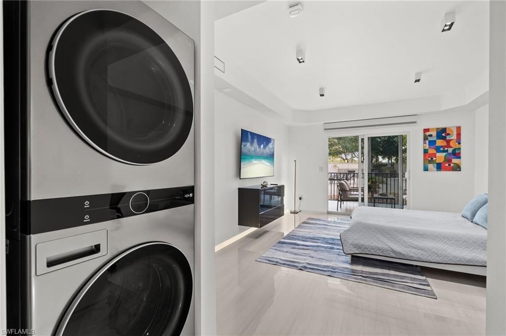 1100 Pine Ridge Rd, Unit B103, Naples, FL 34108 Photo